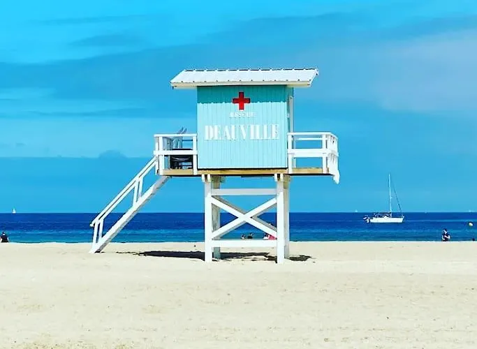 Le Victorien Yourhosthelper Apartament *