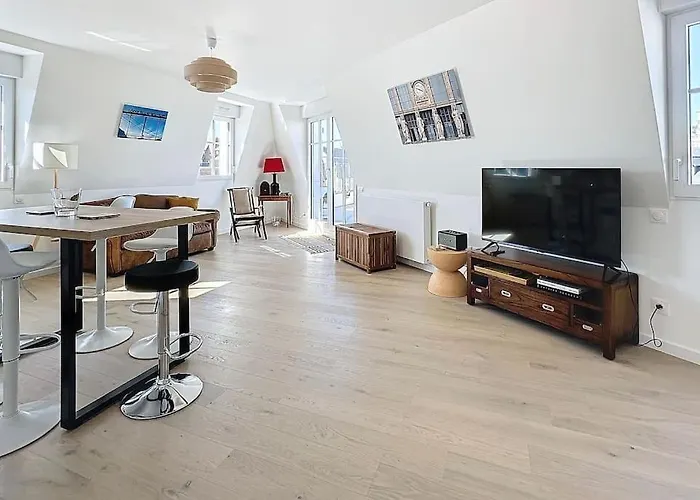 Le Victorien Yourhosthelper * Deauville