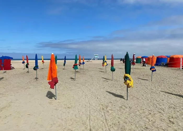 Le Victorien Yourhosthelper